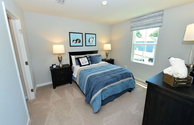 Building Photo - Model Home!