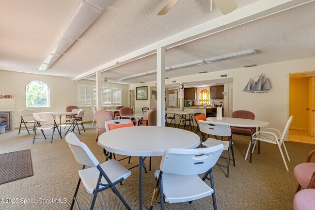 Building Photo - 115 Indian River Dr
