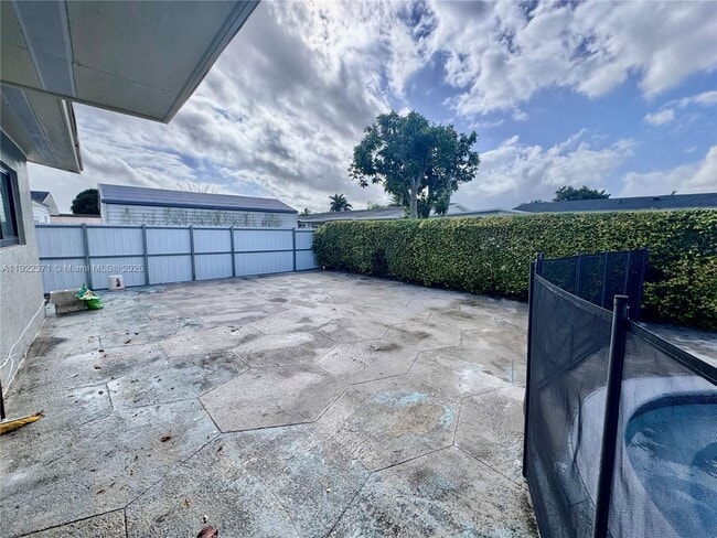 Building Photo - 19720 SW 118th Pl