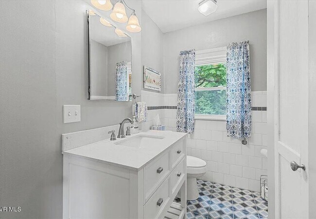 Building Photo - 71 Thistle Cove