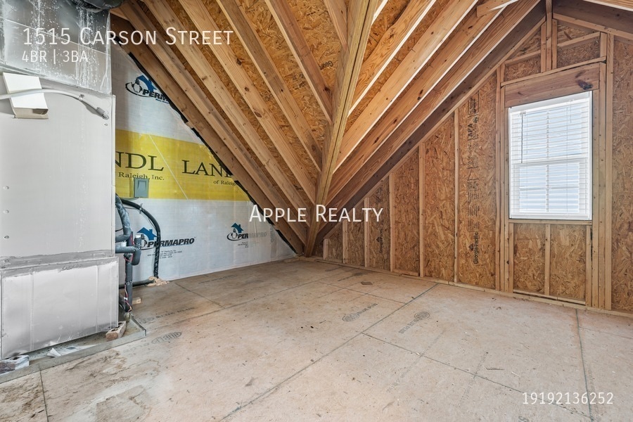 Building Photo - 1515 Carson St