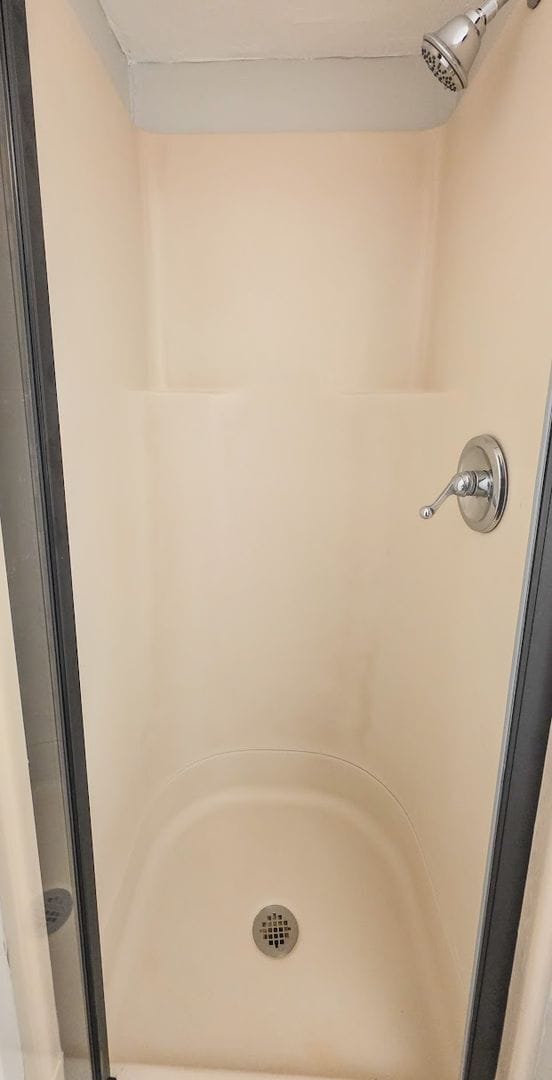 Building Photo - South Knoxville - Clean 2 Bedroom, 1 Bath,...