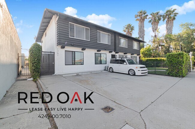 Building Photo - 1751 Cabrillo Ave