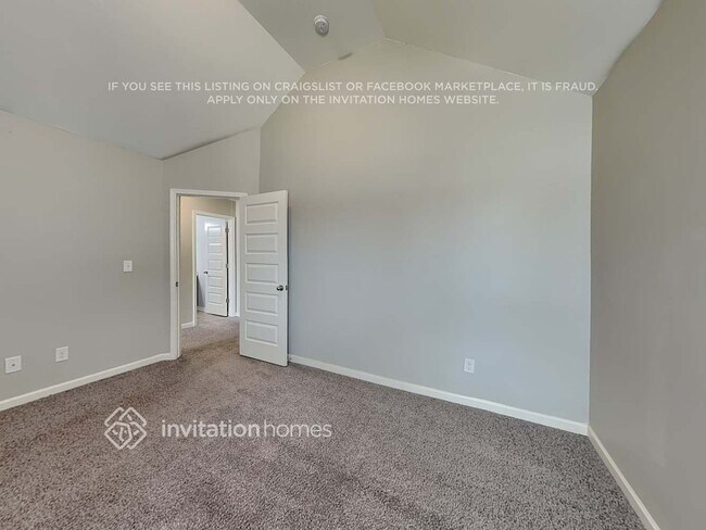 Building Photo - 2629 Cornwall Dr