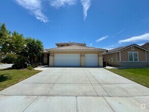 Building Photo - 4 Bedroom Menifee home available now for l...