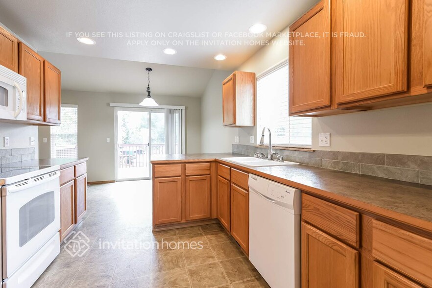 Building Photo - 10207 Broadway Ave S