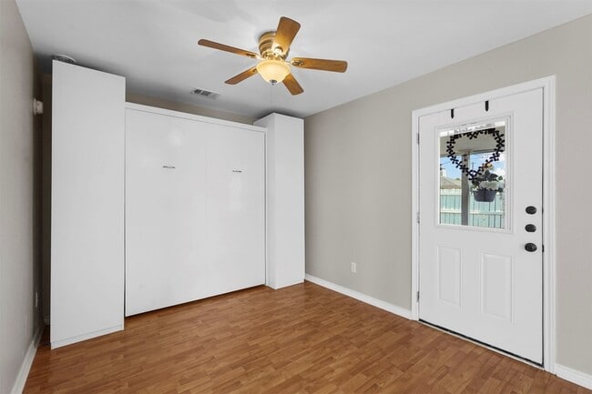 Building Photo - 20602 Hackberry Creek Park Rd