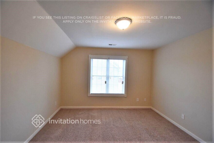 Building Photo - 105 Whiddon Dr