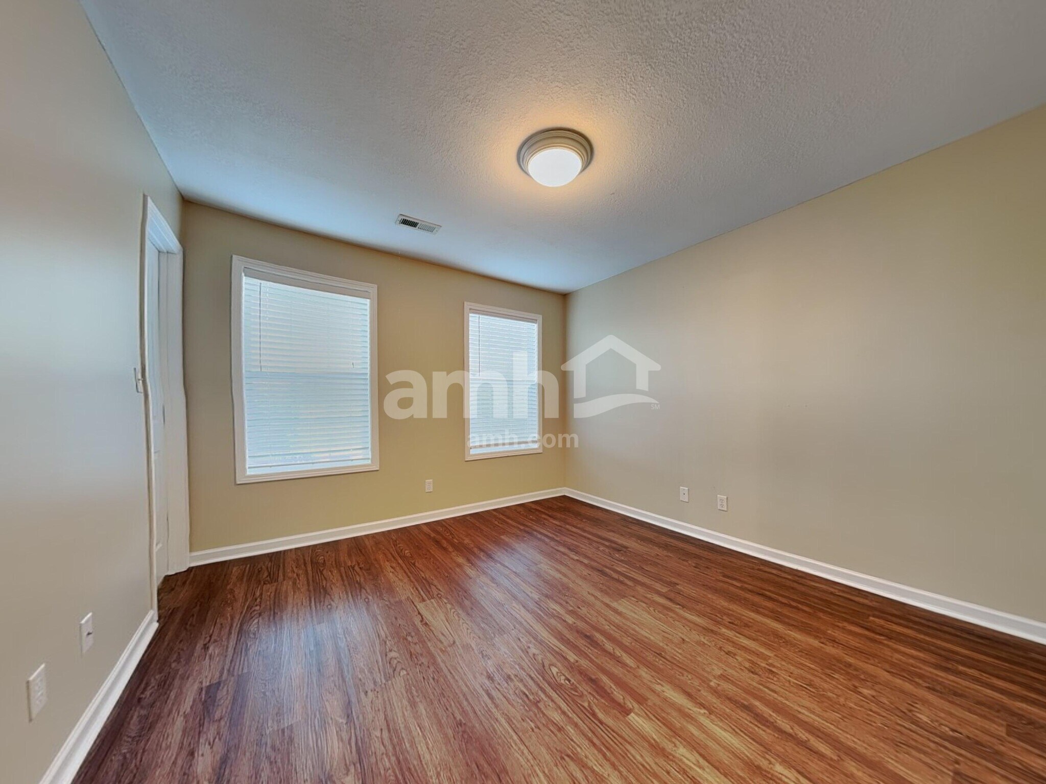 Building Photo - 4515 Everwood Oak Ln