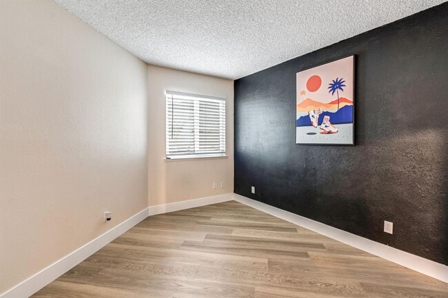 Building Photo - 3656 W Harvard Ave