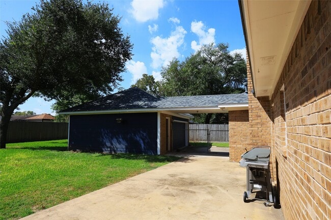 Building Photo - 54 Staghorn Ct