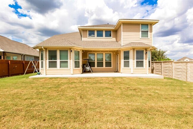 Building Photo - 3721 Royal Tern Ct