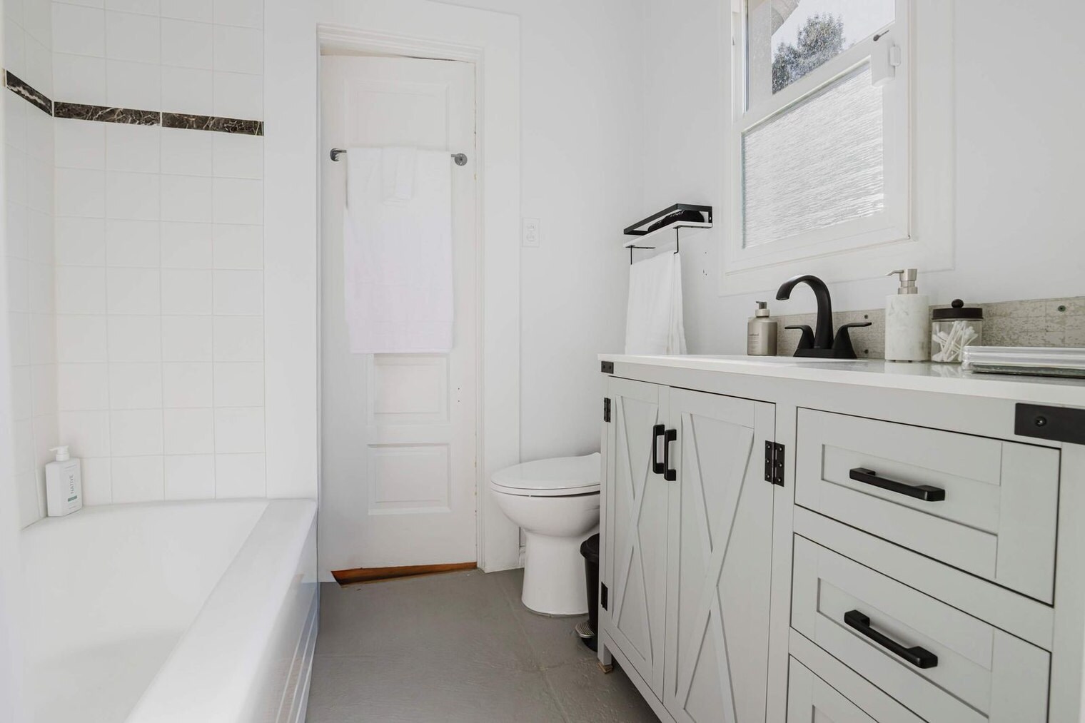 Building Photo - 3791 Latimer Pl