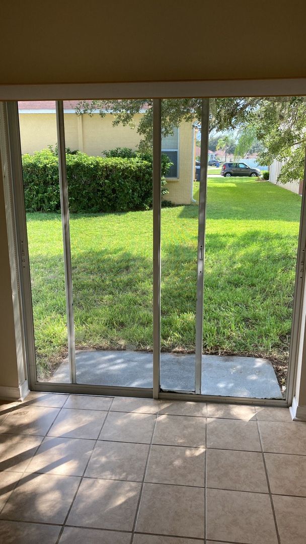 Building Photo - Home Sweet Home is this 4 bed, 2 bath home for Rent in the Asbel Creek Subdivision!