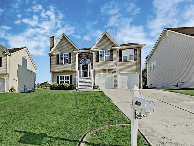 Building Photo - 387 Moreland Cir