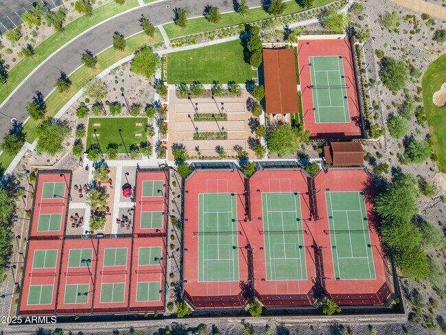 Building Photo - 3266 Sparrows Crk Wy