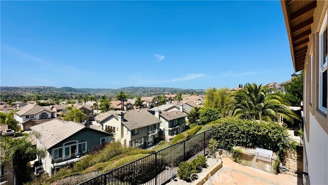 Building Photo - 27731 Manor Hill Rd