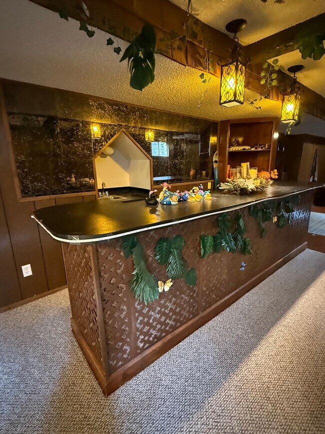 Building Photo - Charming Arvada Ranch