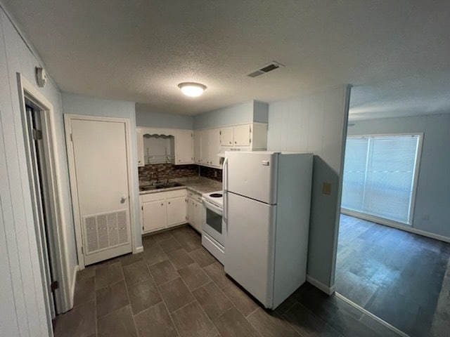 Building Photo - Libre