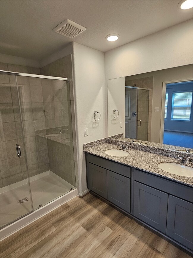 Building Photo - 5207 Shallowhurst Ln