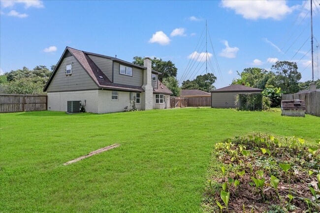 Building Photo - 3234 Cherry Springs Dr