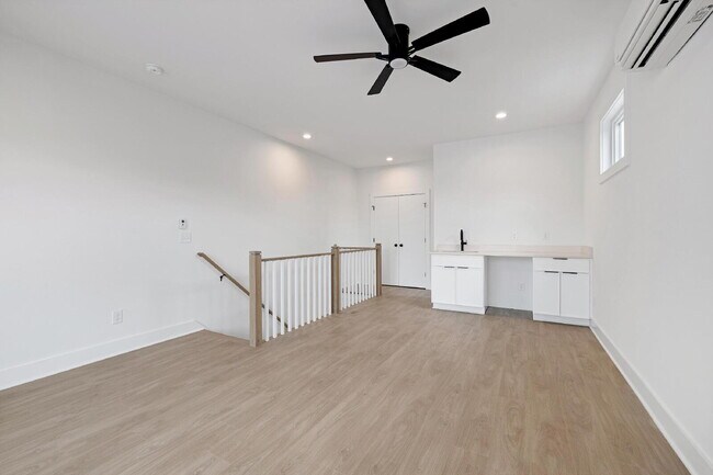 Building Photo - 1508 Boyer St