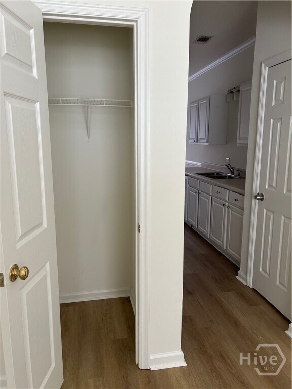 Building Photo - 1159 Mohawk St