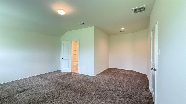 Building Photo - 4711 Forest Hurst Glen