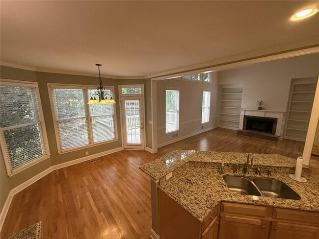 Building Photo - 5730 Devonshire Way