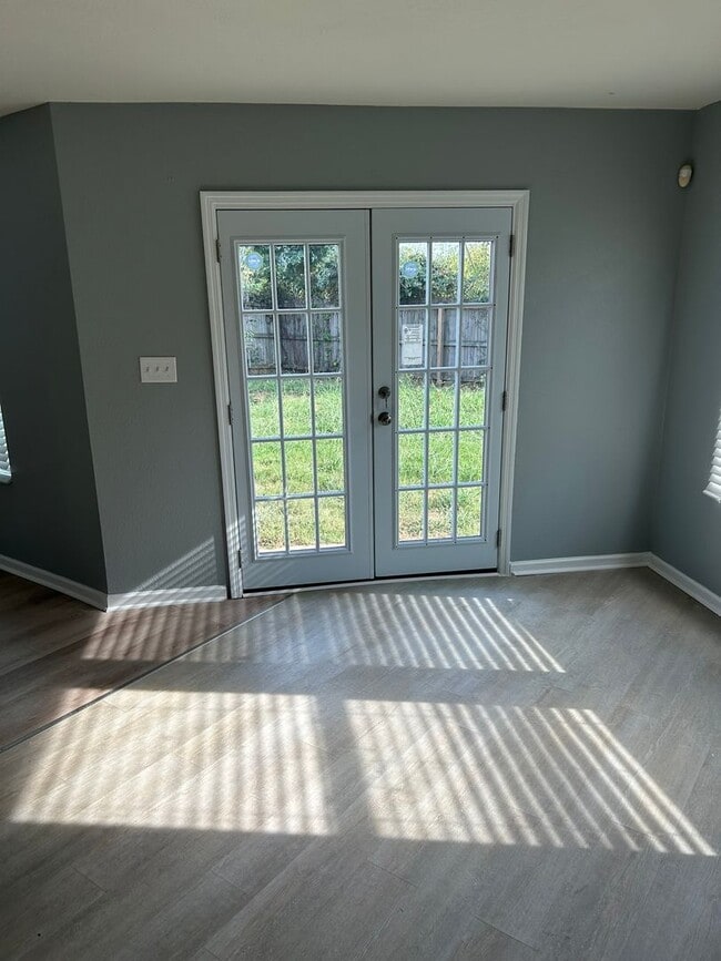 Building Photo - Madison City - County Line Road -Redstone Arsenal Gate 7