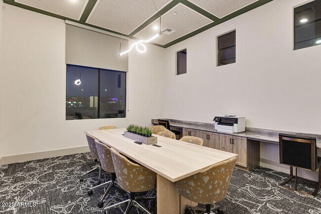 Building Photo - 28201 N Black Cyn Hwy