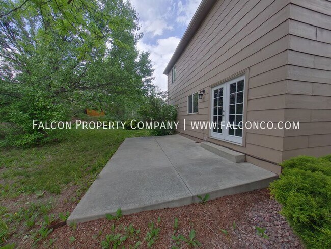 Building Photo - 4205 Vesper Ct