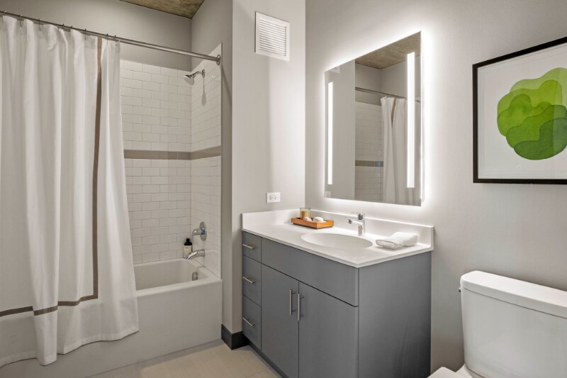 Building Photo - 155 N Elizabeth St