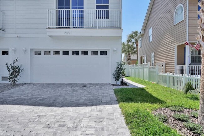 Building Photo - 2088 Gail Ave