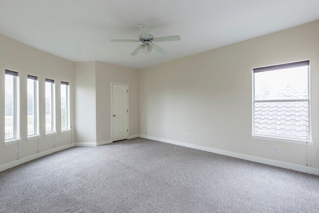 Building Photo - 2314 E 25th St