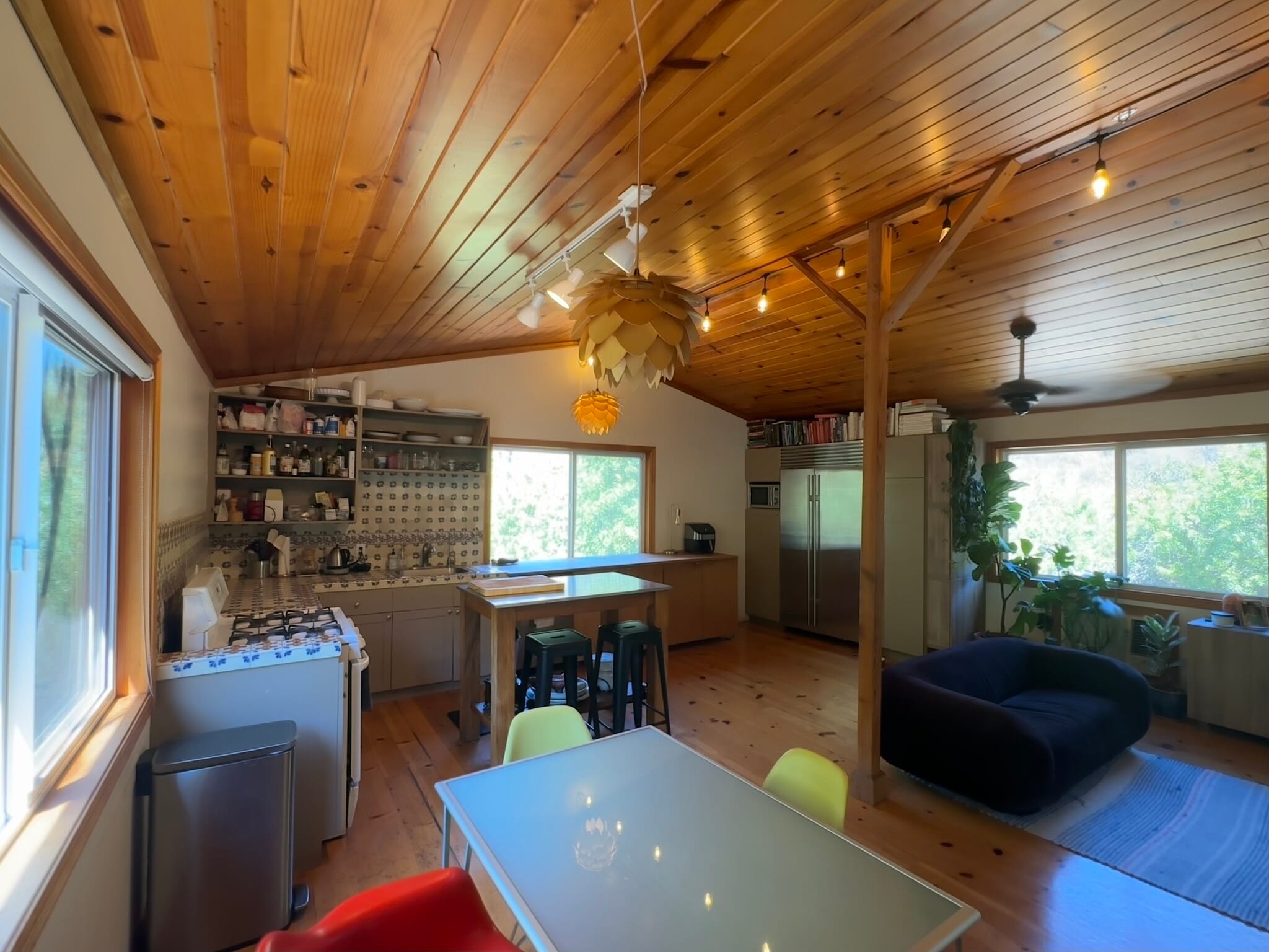 Unit B - 1734 Topanga Skyline Dr