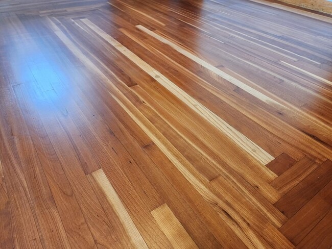 Building Photo - 7522 Utegg Rd