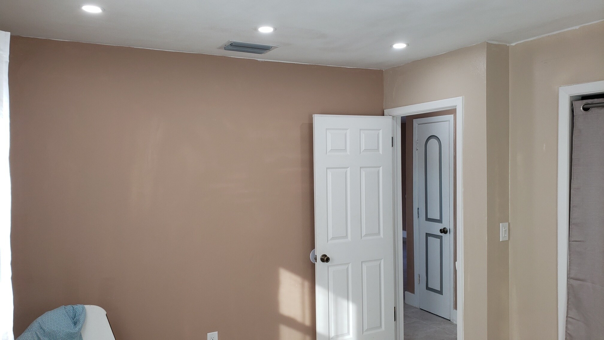 Building Photo - 651 16th St NW