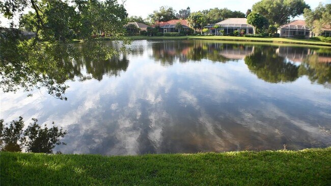 Building Photo - 4910 Old Creek Dr