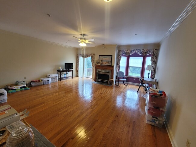 Building Photo - 701 Whitetail Cir