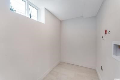 Building Photo - 1548 E Kings Row Dr