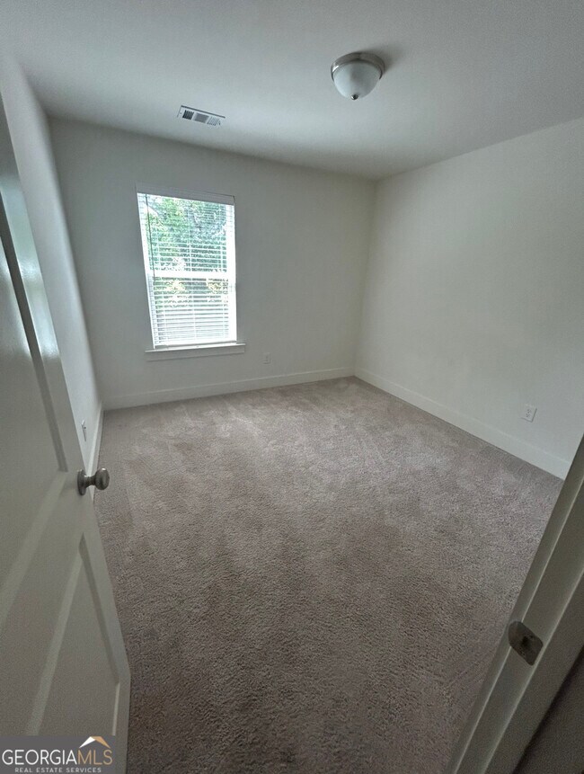 Building Photo - 18 Steelwood Ct