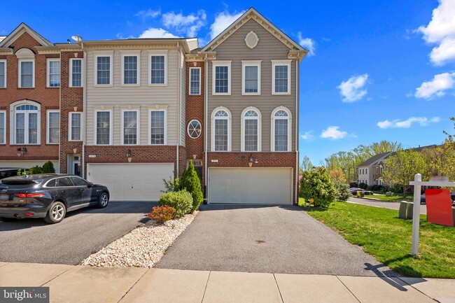 Primary Photo - 1521 Hurley Ct