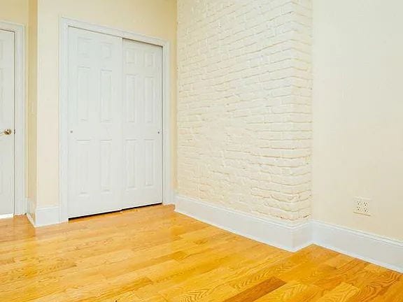 Building Photo - "Charming 2-Bedroom Gem in the Heart of Brooklyn - Your Perfect Urban Retreat!"