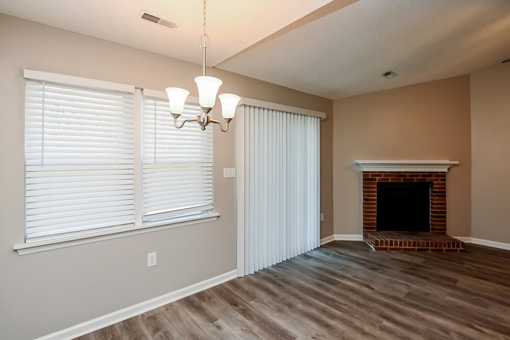 Building Photo - 5604 Lyford Ct