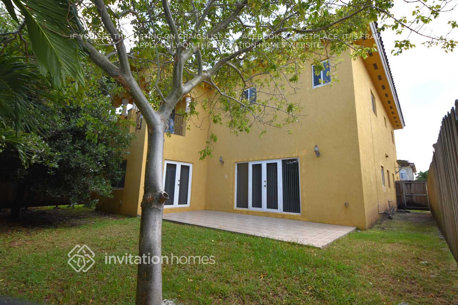 Building Photo - 15533 SW 13th Terrace