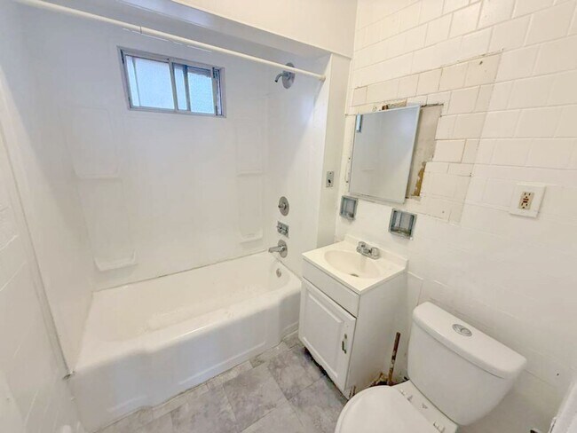 Building Photo - 8505 Garfield Blvd