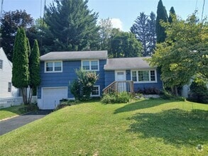 Building Photo - 32 Vestal Ave