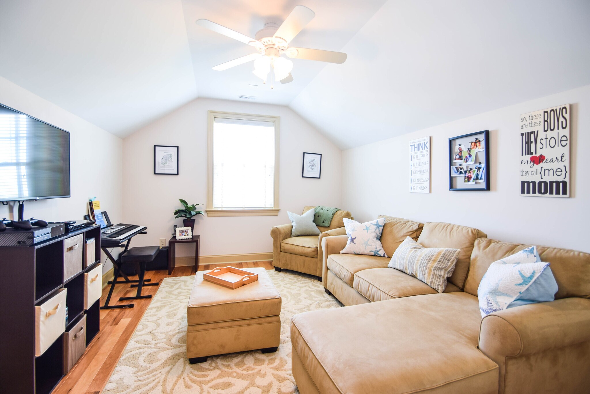 Building Photo - 11 S 31st Ave