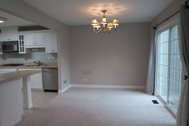 Building Photo - 2259 Seaver Ln